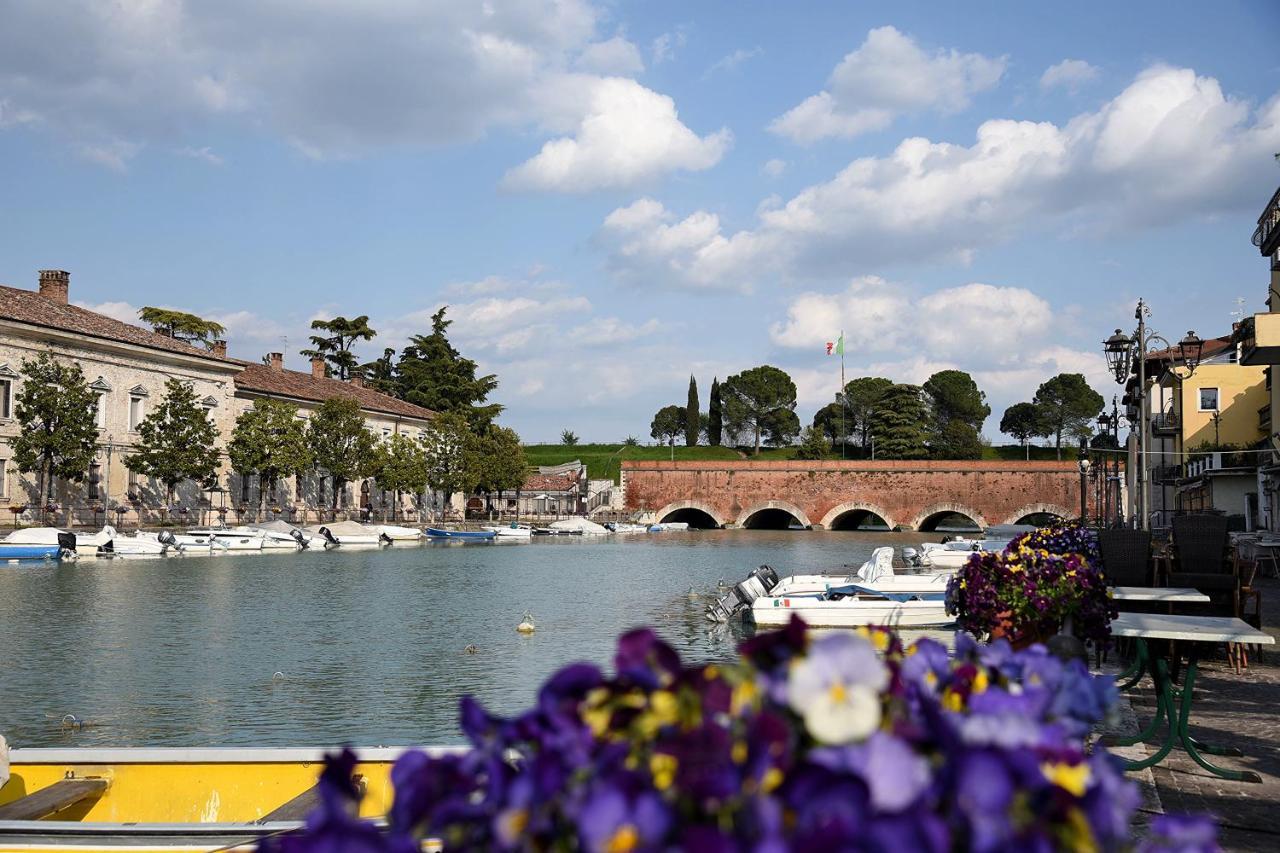 Bed and Breakfast Prigioni House Peschiera del Garda Zewnętrze zdjęcie