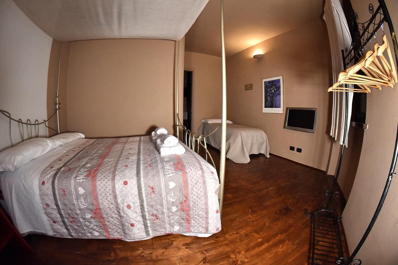 Bed and Breakfast Prigioni House Peschiera del Garda Zewnętrze zdjęcie